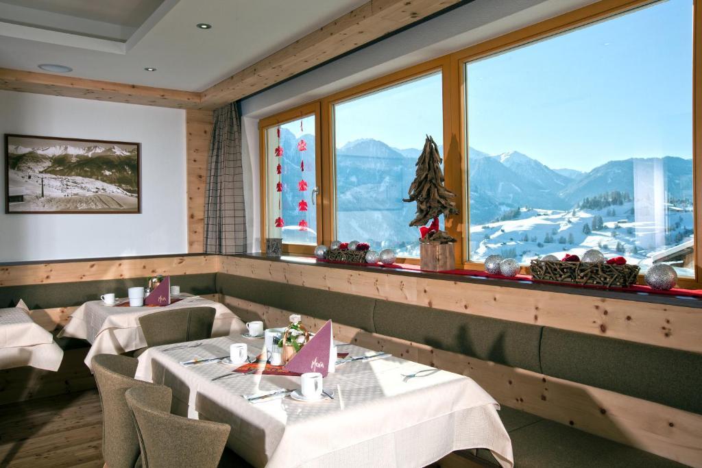 Hotel Lukas Fiss Exterior foto